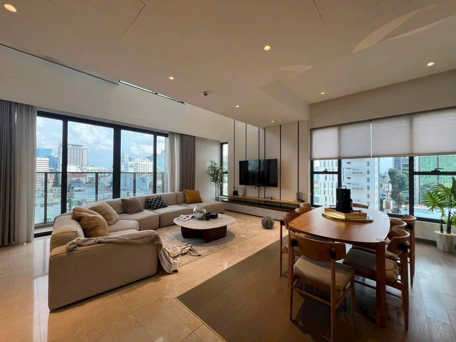 4-bedroom apartment for rent at The Marq with a private elevator and premium fully furnished interiors.