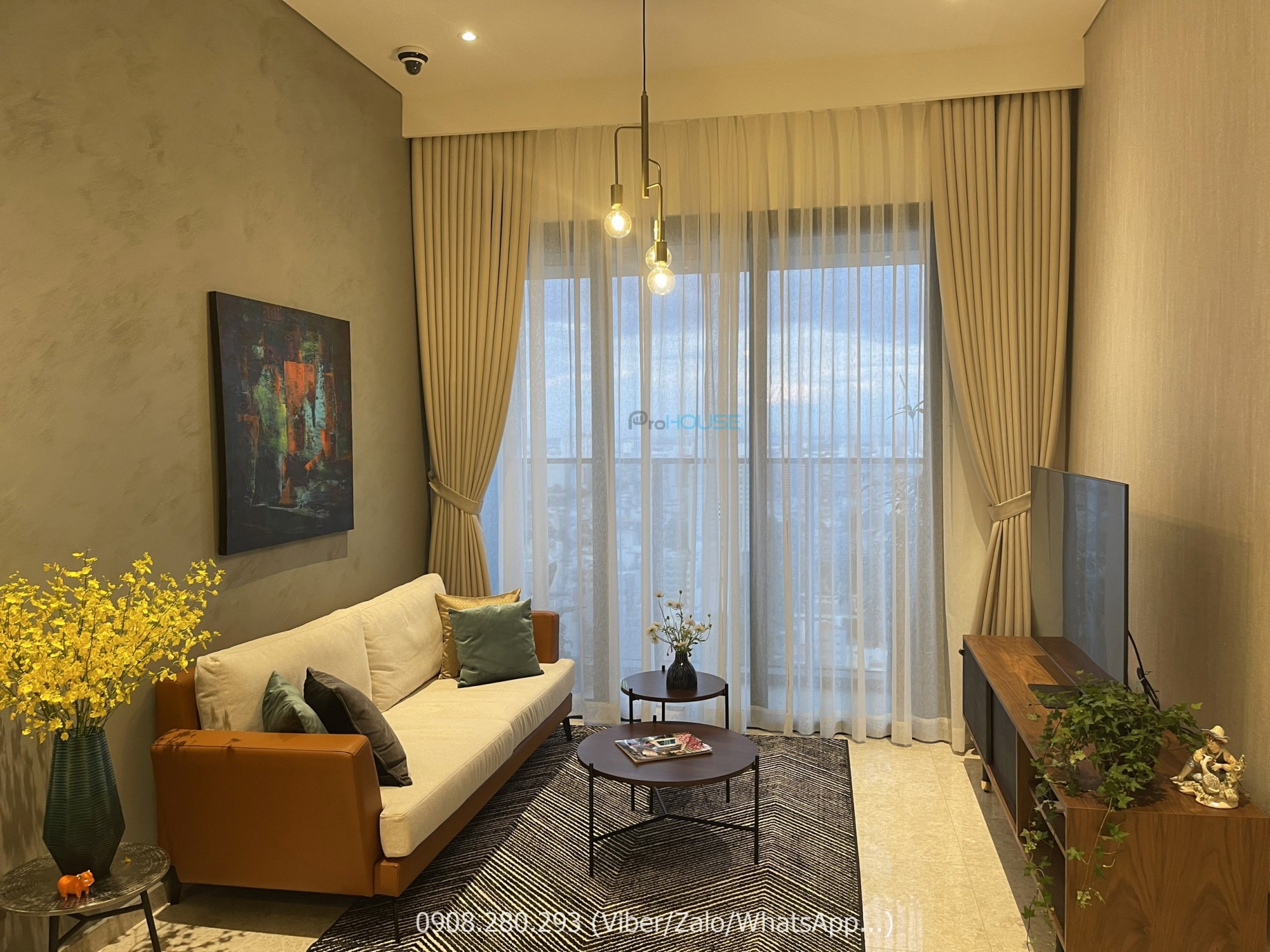 High floor 3 bedroom apartment for rent in The Marq with full furniture